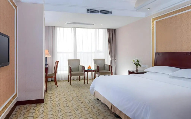 Vienna Hotel Shenzhen Songgang Yanchuan Road