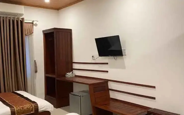 T&T Hotel