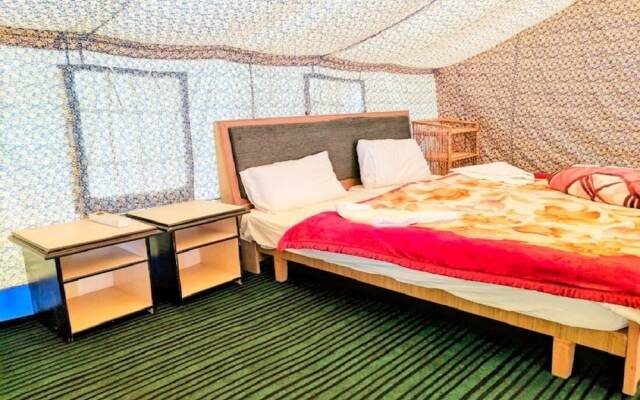 Apple Cottage Nubra - Glamping