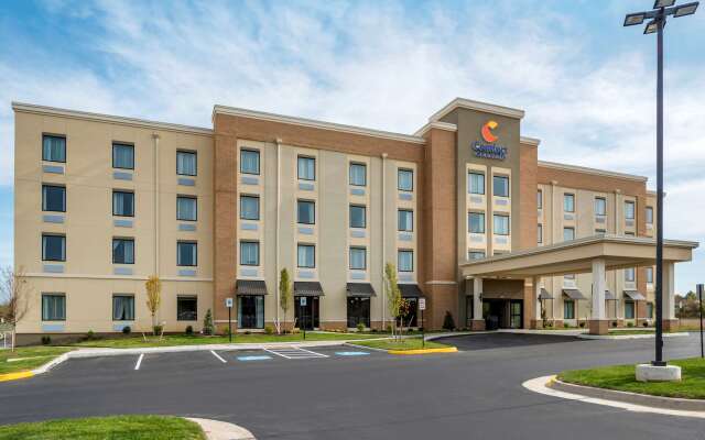 Comfort Inn & Suites