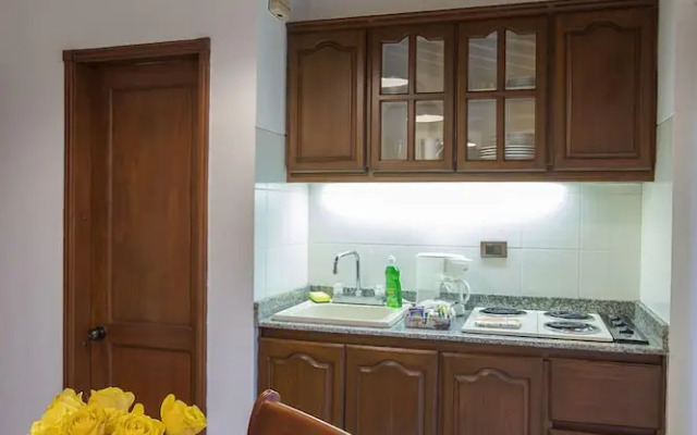 Travelers Apartamentos & Suites Castellón de Juanambú