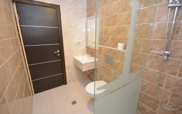 New Metropole Hotel