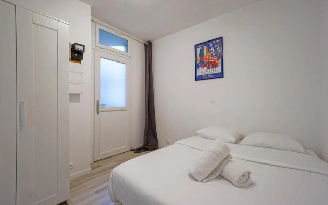 Beautiful bright studio near Montparnasse