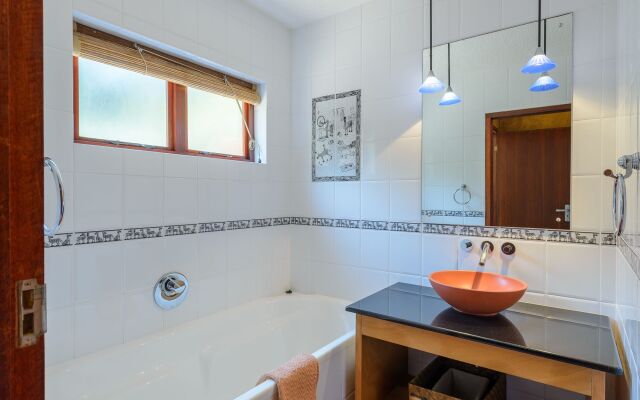 San Lameer Villa Rentals 14107