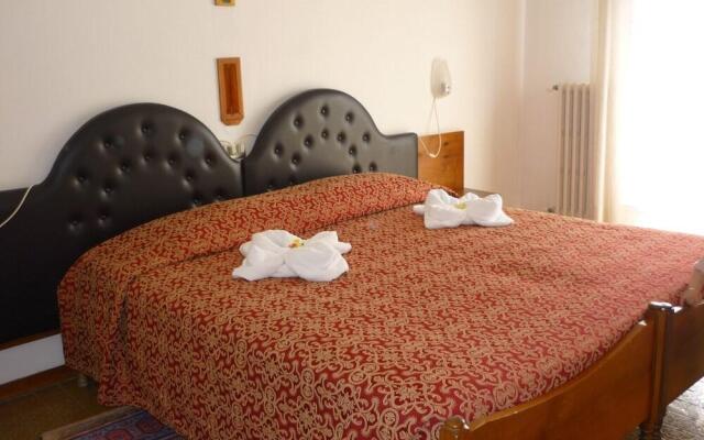 Albergo Hotel Farnese