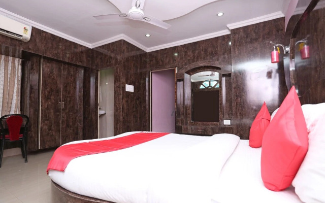 Hotel Benjamin by OYO Rooms