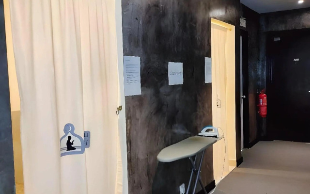 9 Square Hotel - Subang Jaya