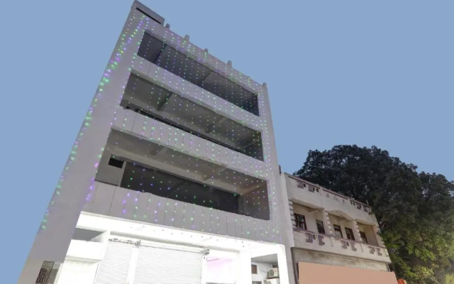 OYO 2263 Hotel Govinda Royal
