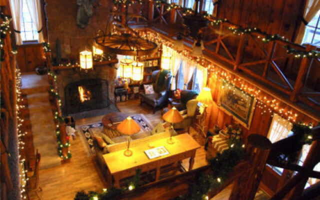 Rocky Mountain Lodge