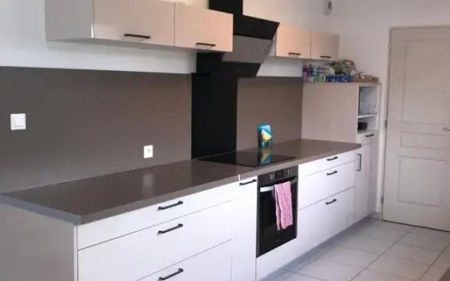 Chambre , 1 lit double et 1 lit simple