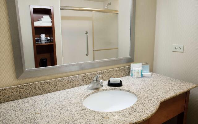 Hampton Inn & Suites Chicago Deer Park