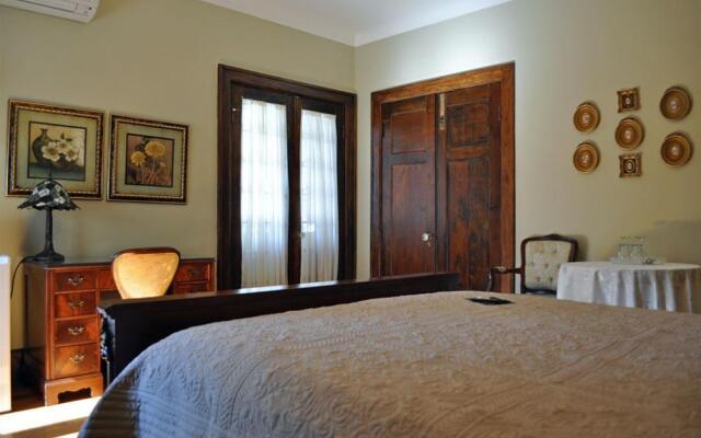 Greystone Manor Bed & Breakfast