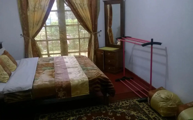 Srihelyes Inn