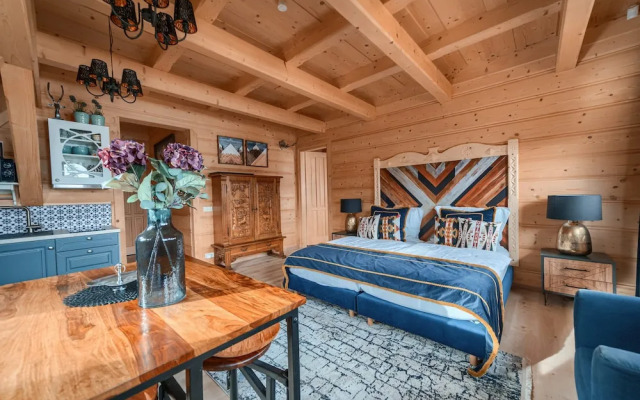 Rich Witch Villa&SPA