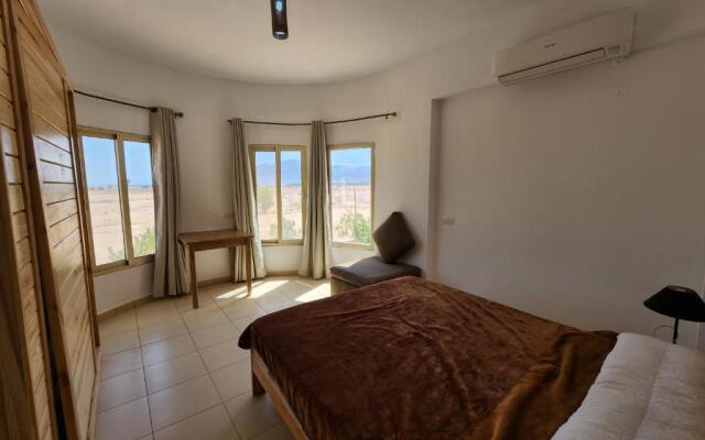 lovely 2 bedroom apartment