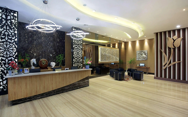 Golden Tulip Galaxy Hotel - фото 2