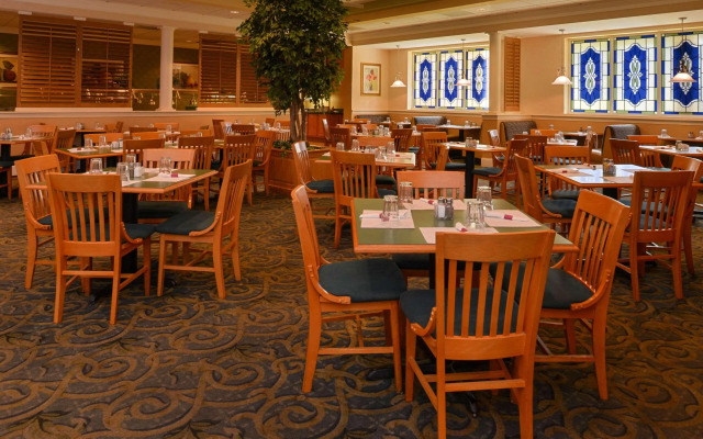 Quality Inn Dutch Inn