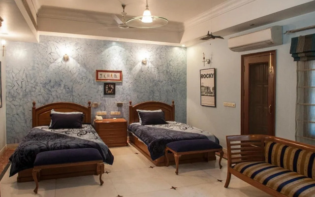 VILLA 33 Bed & Breakfast