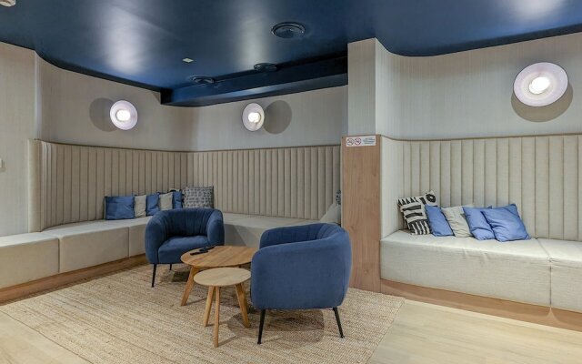 Two-bedroom Accepting Pets by Renters