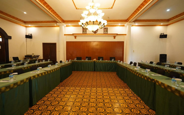 Horison Resort Tlogo Semarang