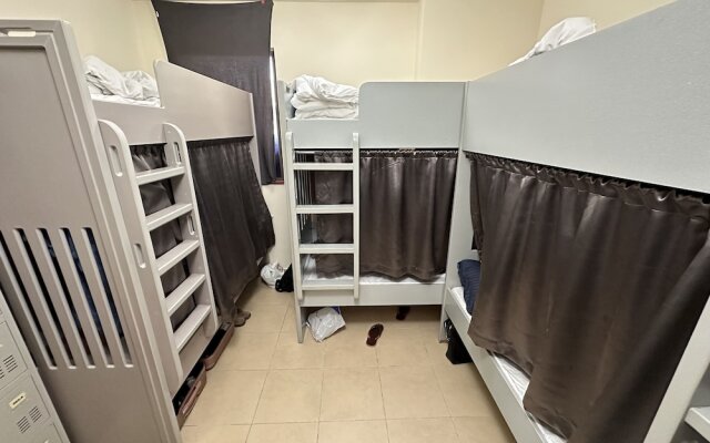 Bollywood Beach Hostel