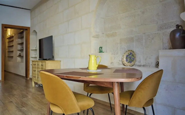 Unforgettable stay in Bordeaux heart