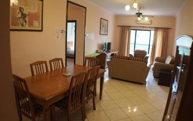 KK Vacation Apartments @ Marina Court Resort Condominium