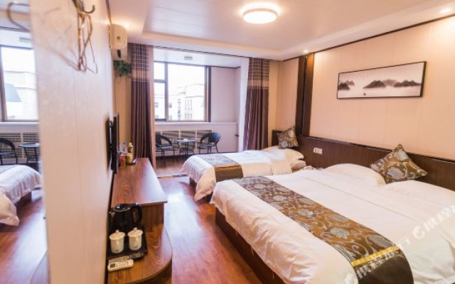 Daqing Jinhuzhixing Hotel – Guest Rooms – Daqing