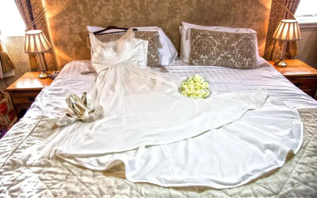 The Carre Arms Hotel