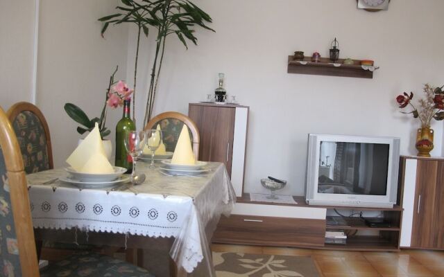 Lovely Apartment With a Sea View Apartment