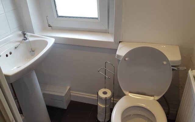 Dragon - McCulloch House 2 Bedroom Home