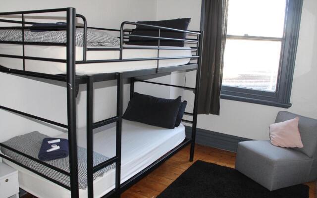 Nomads All Nations - Hostel
