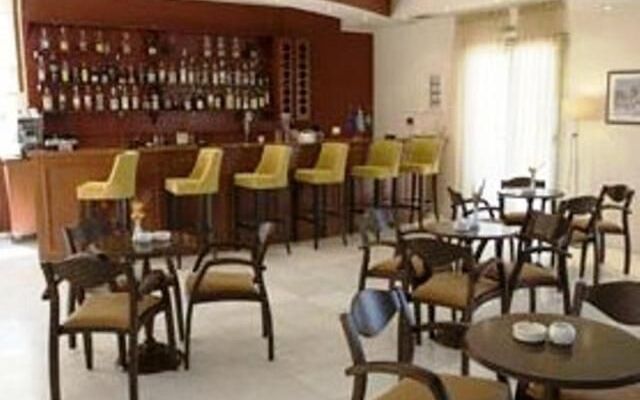 Istron Hotel