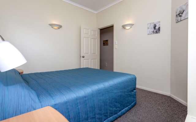 Tuscany on Thames – Guest Rooms – Thames