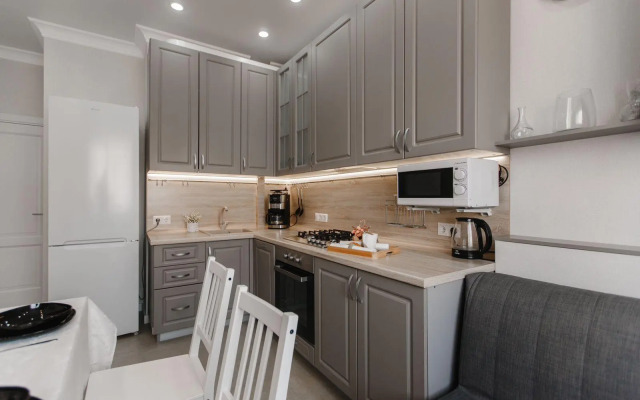Apartments on Mira 44/6