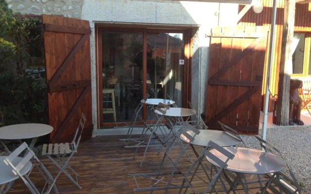 The Resid For Calixte