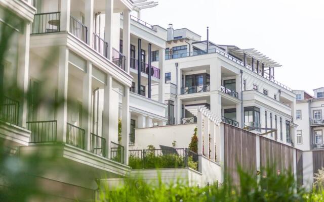 FIRST Panorama Suite