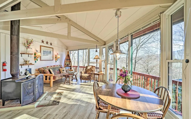 Mountain Treehouse: A Unique Hilltop Hideaway