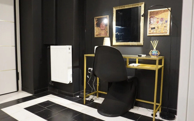 Exclusive Design Studio with Yard