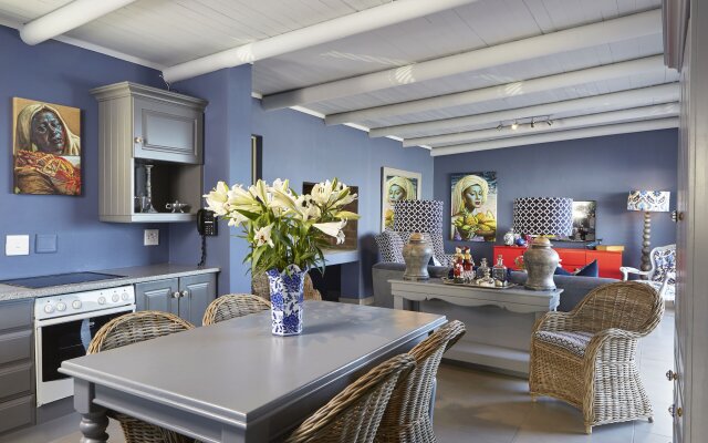 Abalone Hotel & Villas