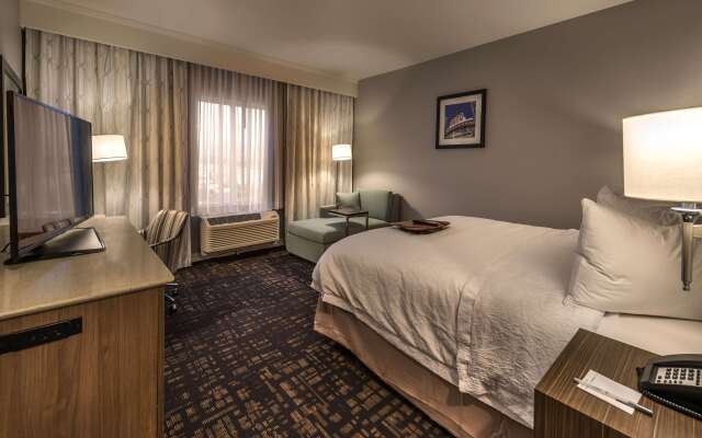 Hampton Inn & Suites Reno West