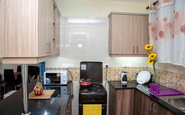 Zoya - Homely 1 Bdrm Apartment
