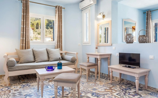 Stafylos Suites Boutique Hotel