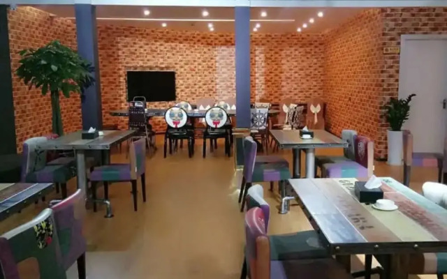 Vyluk J Hotel Guiyang Railway Station