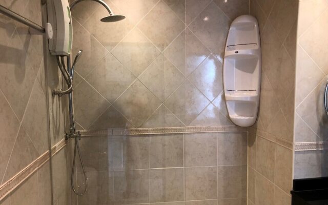 Baan Suan Lalana F4 R423