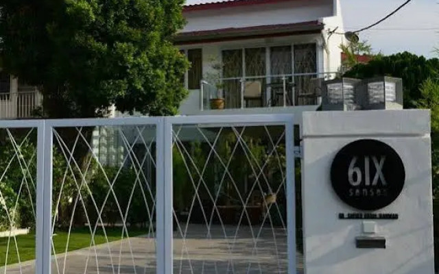 6ix Senses Boutique Villa