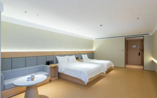 Zhihua Zhoushan Hotel