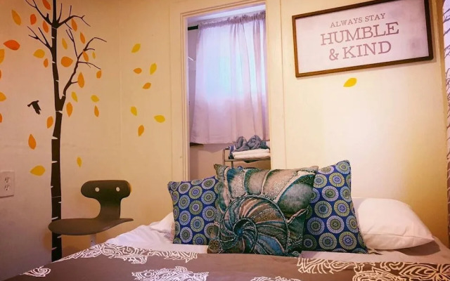 Capital Hill Little Oasis