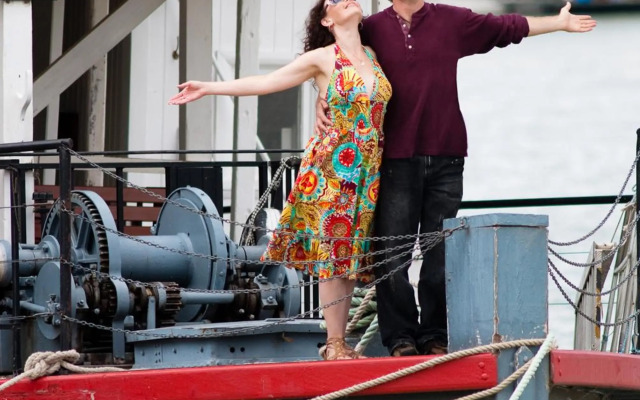 Romantic Getaways at Riverview Rise Retreats