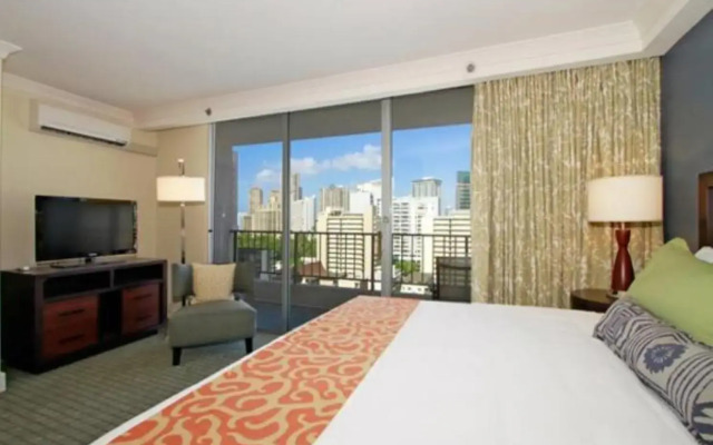 Club Wyndham Royal Garden at Waikiki